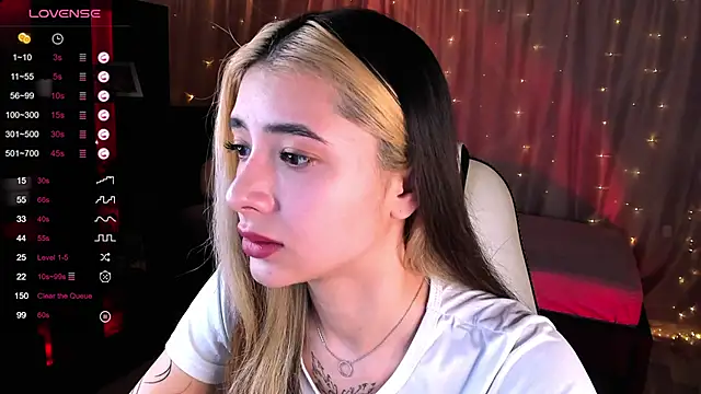 DarlaLike online show from 02/10/25, 04:30