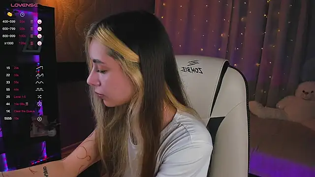 DarlaLike online show from 03/08/25, 04:34