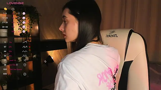 DarlaLike online show from 11/09/25, 03:38