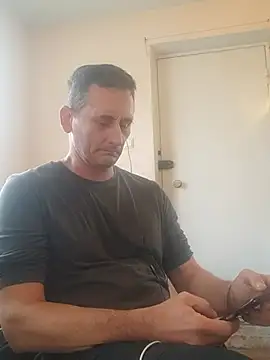 Snapshot of Viause_Kentauelle chatting on 02/21/25, 01:55 Viause Kentauelle online show from 02/21/25, 01:55