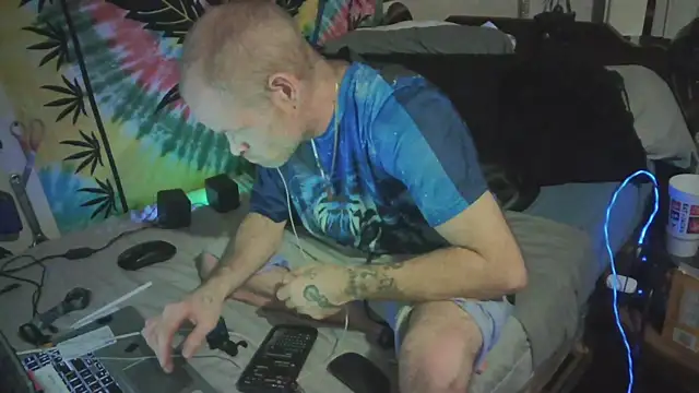 jaxx12369 online show from 02/10/25, 04:41