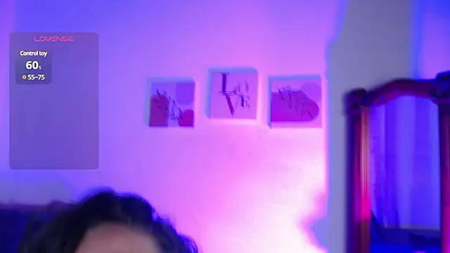 madisex s online show from 03/11/25, 12:17