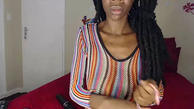 Snapshot of Blacktittiex02 chatting on 02/18/25, 07:41 Blacktittiex02 online show from 02/18/25, 07:41