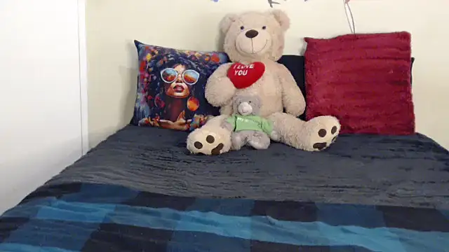 Snapshot of Blacktittiex02 chatting on 10/06/25, 04:26 Blacktittiex02 online show from 10/06/25, 04:26