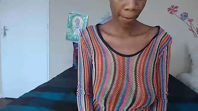 Snapshot of Blacktittiex02 chatting on 10/29/25, 12:40 Blacktittiex02 online show from 10/29/25, 12:40