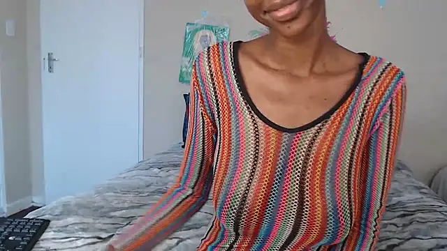 Snapshot of Blacktittiex02 chatting on 11/09/25, 03:32 Blacktittiex02 online show from 11/09/25, 03:32