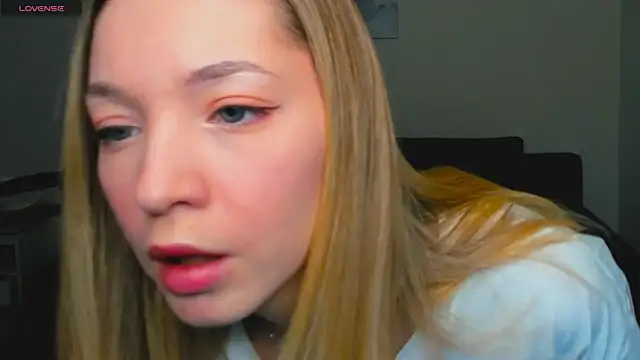 MiaThaine online show from 01/02/25, 01:06