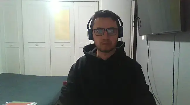 Diptongo online show from 12/24/24, 04:00