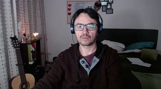 Diptongo online show from 03/16/25, 12:34