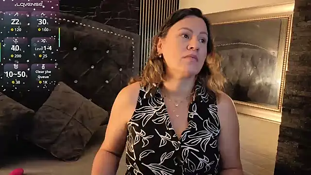 charlotte  G online show from 11/15/25, 11:07