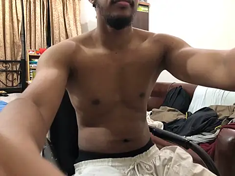 Snapshot of Zeuhorny chatting on 10/19/25, 09:15 Zeuhorny online show from 10/19/25, 09:15