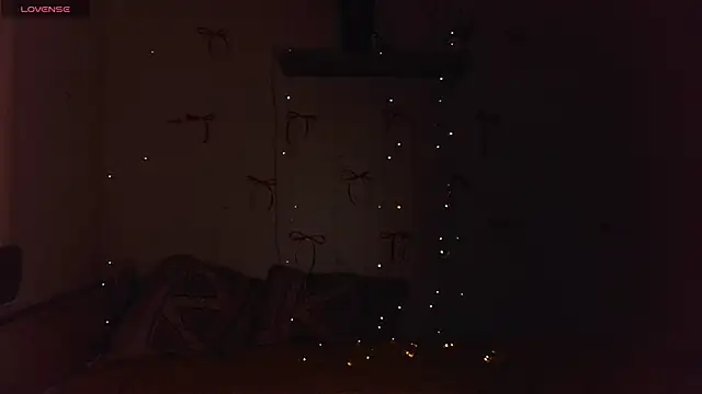 Snapshot of VoluptuousDreams chatting on 02/11/25, 06:11 VoluptuousDreams online show from 02/11/25, 06:11