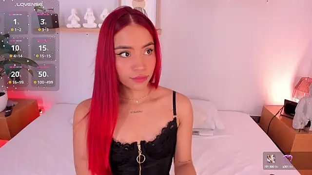 Scarlett Morgan  online show from 01/22/25, 06:41