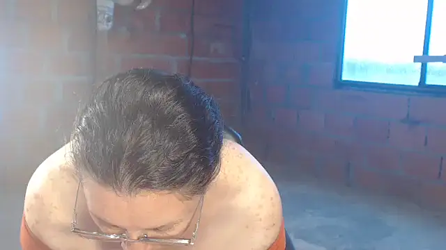 Snapshot of hairyglad69 chatting on 06/22/26, 12:13 hairyglad69 online show from 06/22/26, 12:13