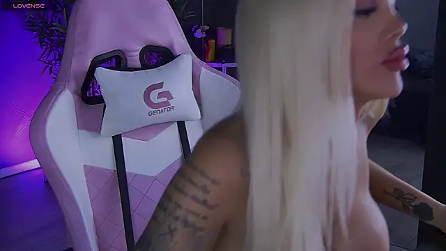 shayblonde online show from 12/23/24, 03:07