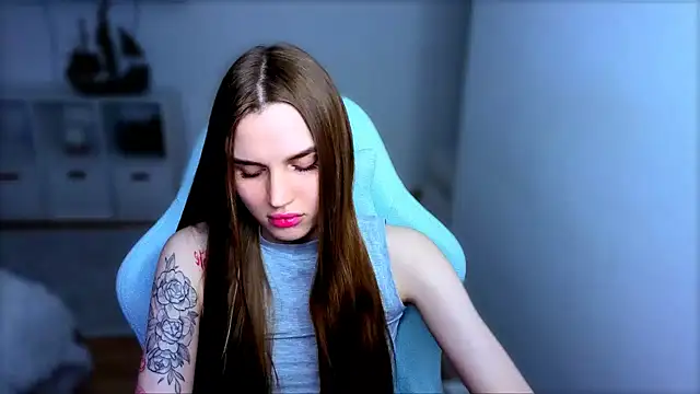 StellaLawless online show from 11/06/25, 07:59