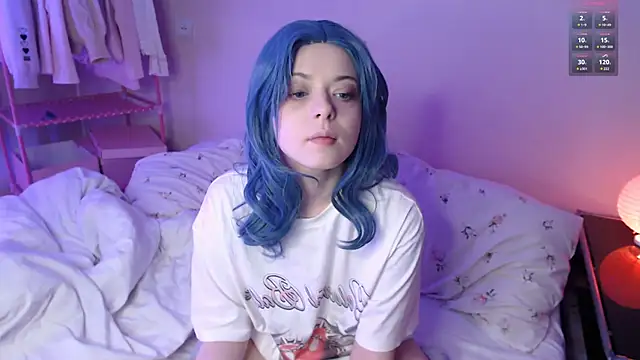 Snapshot of KatieMelone chatting on 03/14/26, 12:50 KatieMelone online show from 03/14/26, 12:50