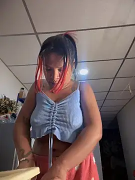 Kimber 666 online show from 01/03/25, 12:43