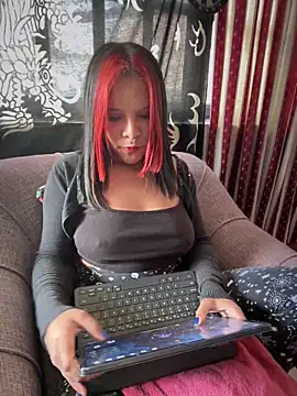 Kimber 666 online show from 02/07/25, 09:26