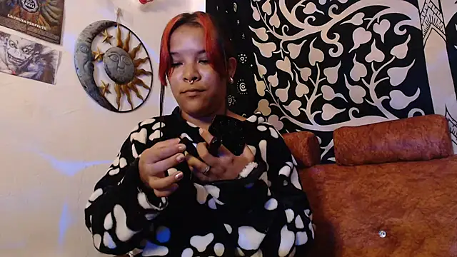 Kimber 666 online show from 03/07/25, 12:37