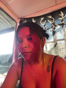 Kimber 666 online show from 09/27/25, 09:53