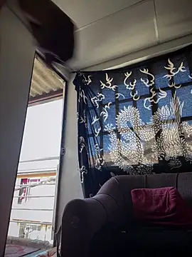 Kimber 666 online show from 09/28/25, 08:47