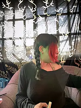 Kimber 666 online show from 10/09/25, 07:45