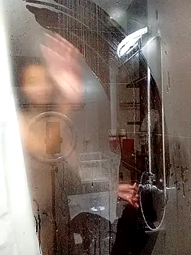 GLIANGELI online show from 02/21/25, 10:59