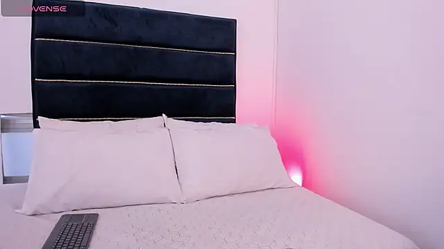 MarilynSmIith online show from 01/15/25, 11:21