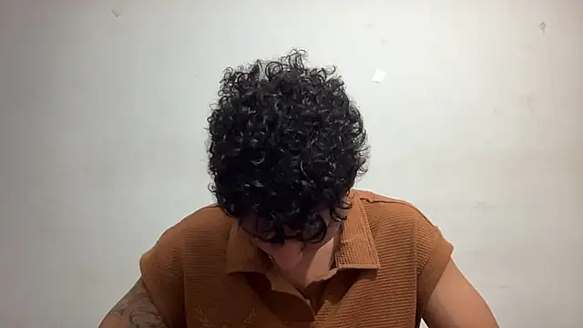 Snapshot of bob_petterson chatting on 01/01/25, 11:07 bob petterson online show from 01/01/25, 11:07