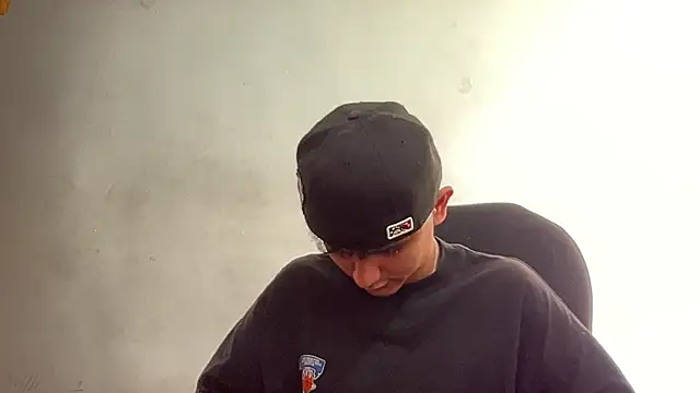 Snapshot of bob_petterson chatting on 01/05/25, 07:17 bob petterson online show from 01/05/25, 07:17