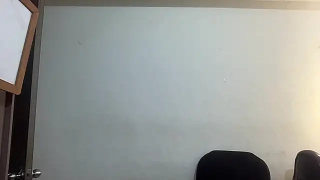 Snapshot of bob_petterson chatting on 01/08/25, 09:34 bob petterson online show from 01/08/25, 09:34