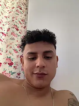 Snapshot of bob_petterson chatting on 01/29/25, 04:41 bob petterson online show from 01/29/25, 04:41