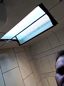 danielsafado222 online show from 02/08/25, 02:16