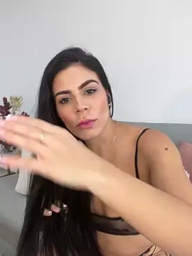 valecruz903 online show from 02/09/25, 04:50