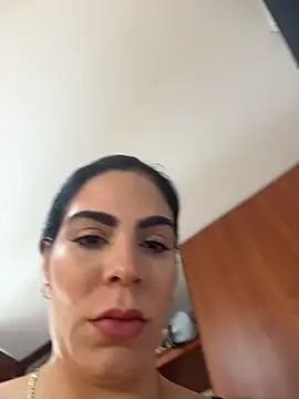 valecruz903 online show from 02/04/26, 05:41