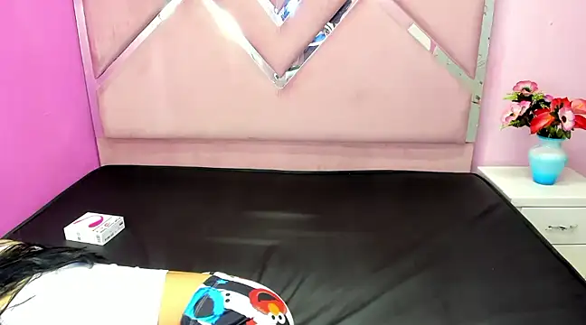 IsisRouse online show from 02/20/25, 02:29