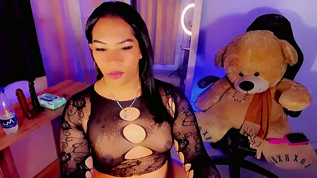 Zakura hot1 online show from 12/23/25, 08:34