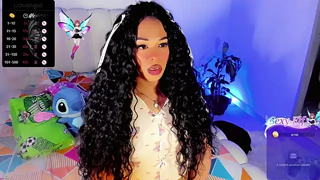 Snapshot of Zakura_hot1 chatting on 05/26/26, 03:35 Zakura hot1 online show from 05/26/26, 03:35