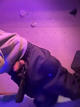 Snapshot of pervy_devil chatting on 01/17/25, 04:39 pervy devil online show from 01/17/25, 04:39