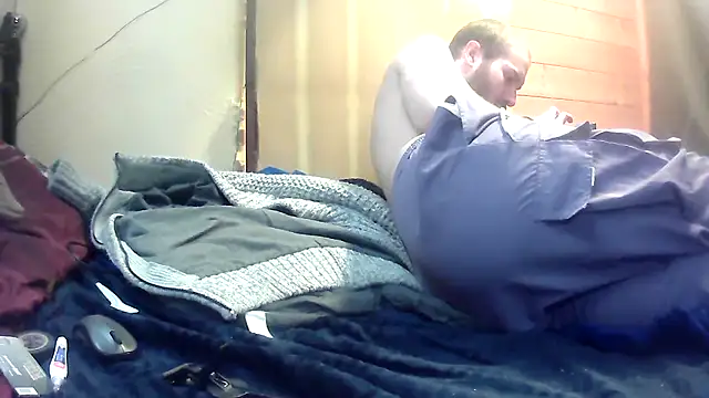 Snapshot of pervy_devil chatting on 03/12/25, 12:57 pervy devil online show from 03/12/25, 12:57