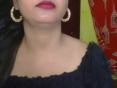 Model-Tanya online show from 02/19/25, 11:17