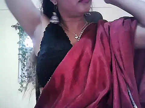 Snapshot of Model-Tanya chatting on 02/04/26, 09:48 Model-Tanya online show from 02/04/26, 09:48