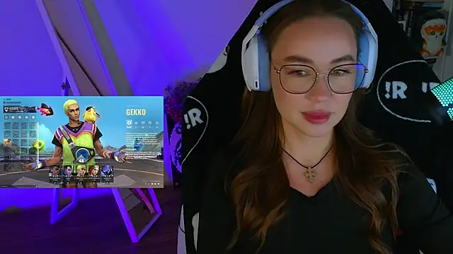 Emili1- online show from 03/17/25, 03:50