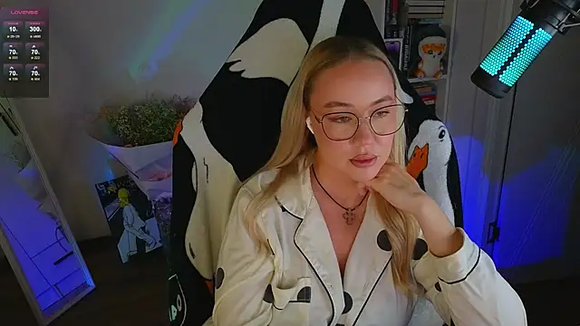 Emili1- online show from 09/09/25, 11:04