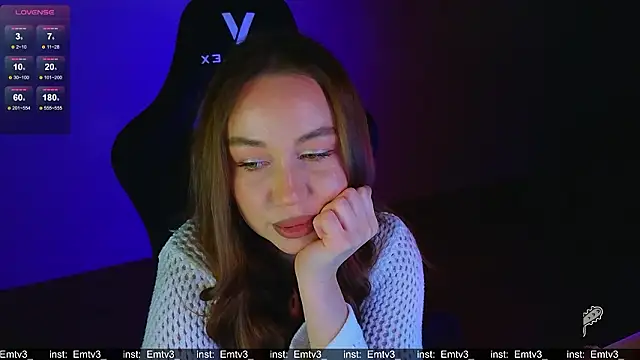 Snapshot of Emili1- chatting on 03/10/26, 03:50 Emili1- online show from 03/10/26, 03:50