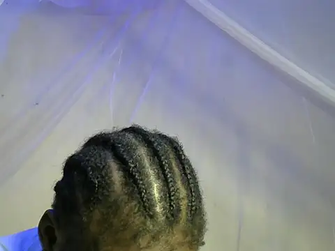 Snapshot of freaky_belle chatting on 03/04/25, 05:42 freaky belle online show from 03/04/25, 05:42