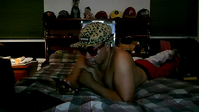 pimpdaddy4ever online show from 11/14/25, 02:21