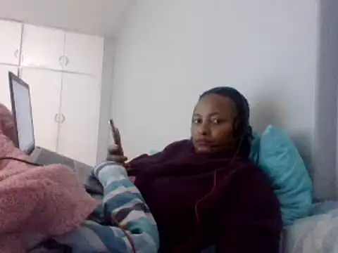 BabeAssXX online show from 03/19/25, 12:23