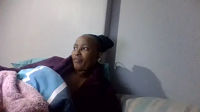 BabeAssXX online show from 10/24/25, 07:43